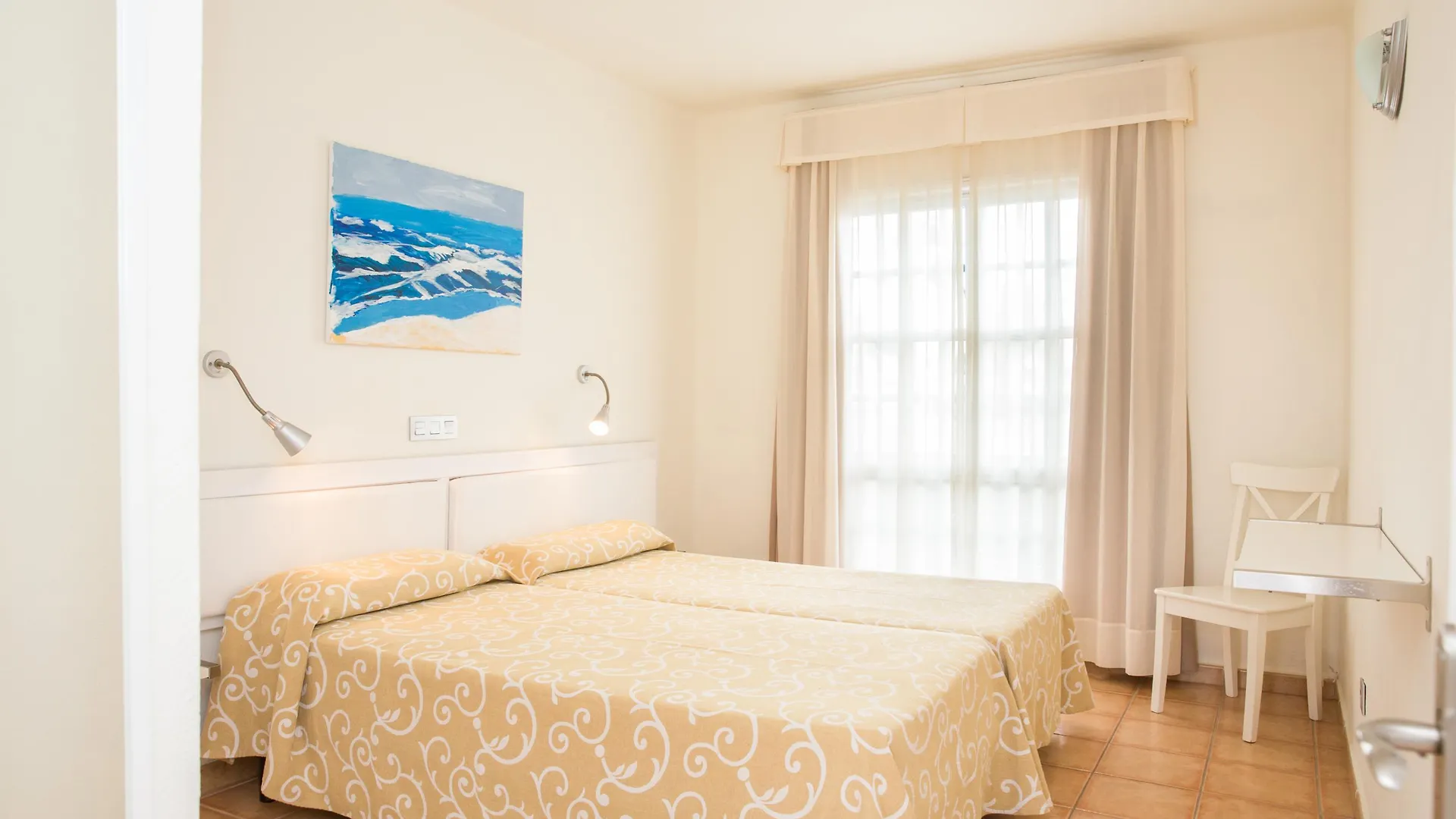 Apartamentos Livvo Las Gaviotas Puerto del Carmen  Espagne